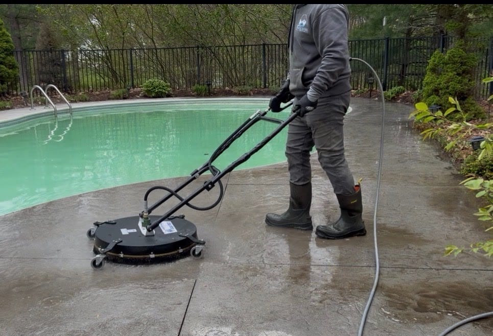 Surface cleaner pressure washing concrete driveway — Rapid River Pro Wash