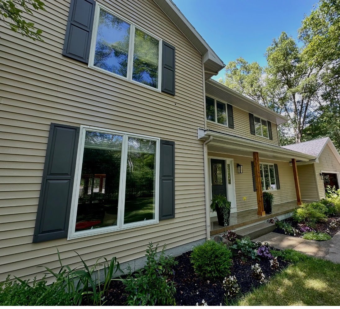 Professional window cleaning — Rapid River Pro Wash